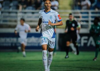 Former Bechem United winger Clinton Duodu makes debut in Apollon Limassol’s Cyprus Cup win over Othellos