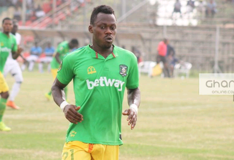 Aduana Stars midfielder Sam Adams describes Young Apostles clash as Must Win