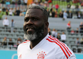 Sammy Kuffour demands apology from Jamie Carragher over AFCON remarks