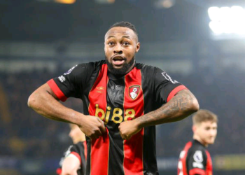 Matthew Amoah urges Antoine Semenyo to stay at Bournemouth amid transfer speculation
