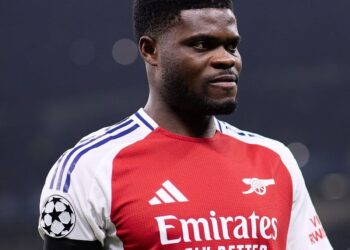 Arsenal are now IN TALKS with Thomas Partey over new contract
