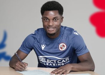 Ghanaian midfielder Daniel Kyerewaa joins Reading