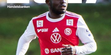 Sadat Abubakari extends stay at Sandvikens with new two-year deal