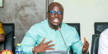 Stephen Appiah praises Black Stars despite consecutive defeats in Asia