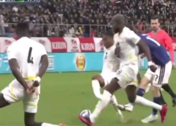 Ghana midfielder Francis Abu suffer horrible injury